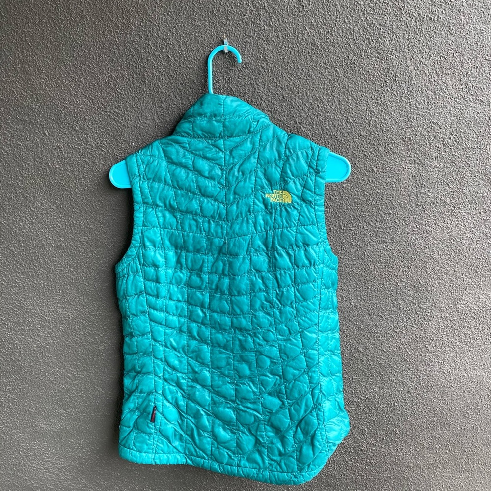 A North Face Vest - Picture 3 of 7
